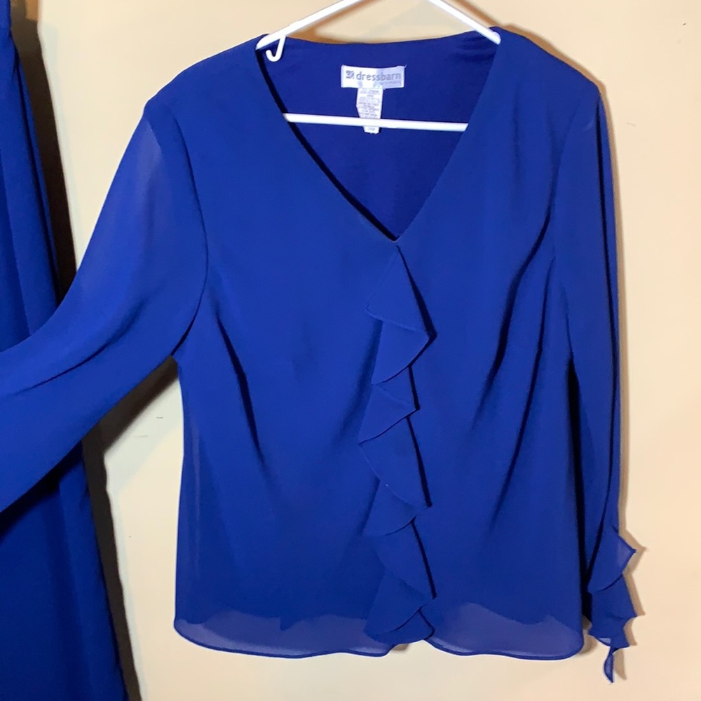 Women’s DressBarn Pants and Shirts set